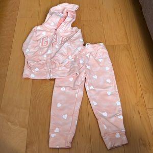 GAP sweatshirt and sweatpants set